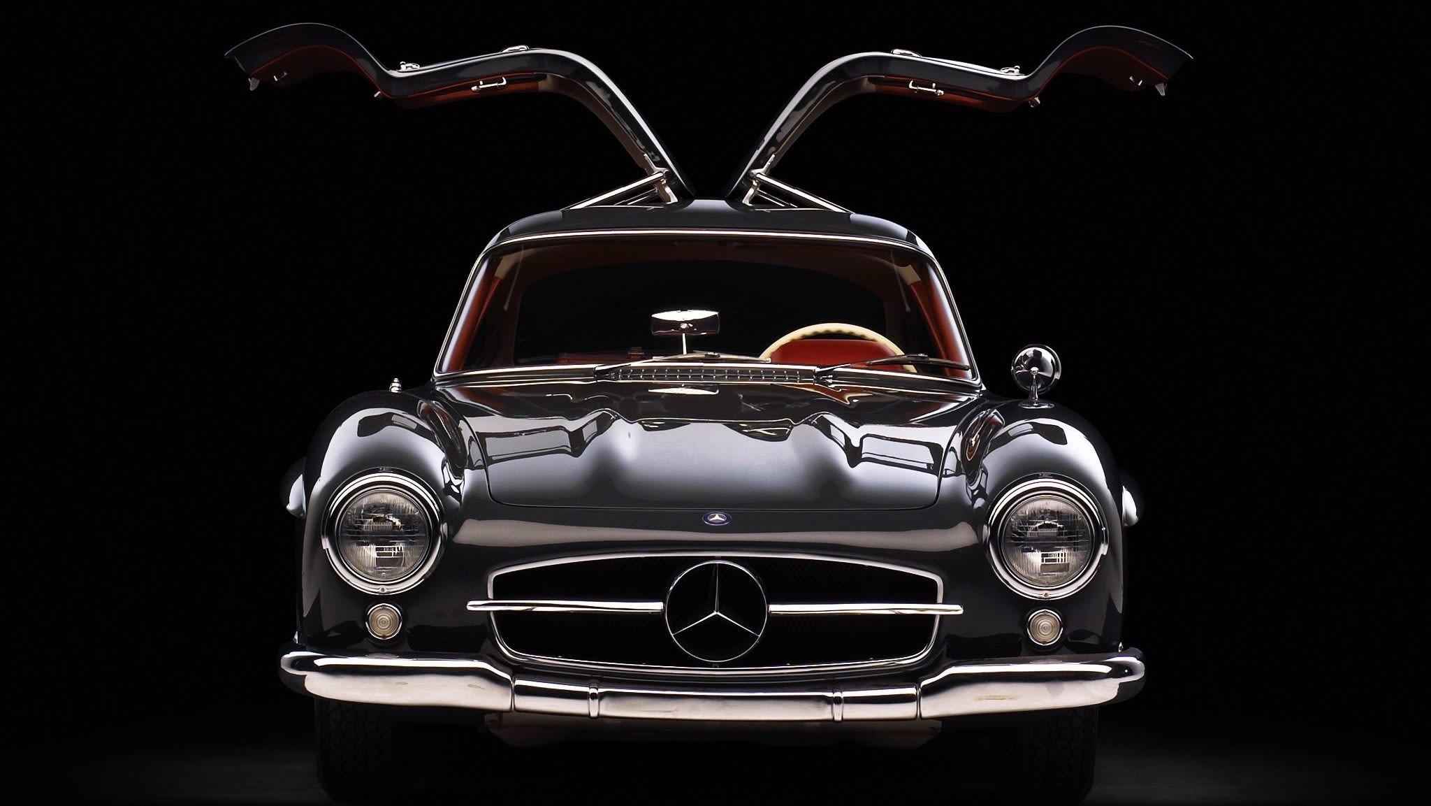 What I Learned Driving 1,000 Miles in a Mercedes 300SL Gullwing