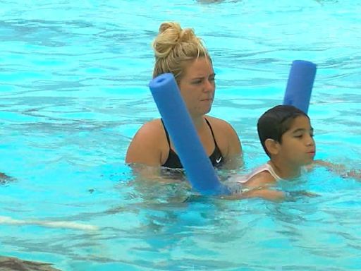 Free swimming lessons teaching kids in Tuscaloosa to be safe in the water