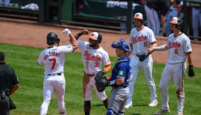 Deadspin | MLB roundup: O's get grand slam from Jackson Holliday, beat Jays
