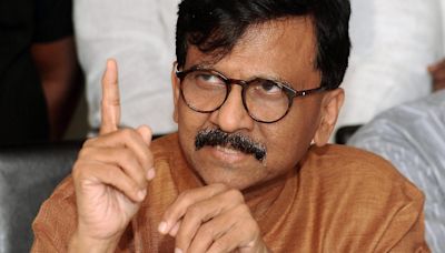 Bengal CM Mamata Banerjee's 'insult' at NITI Aayog meeting doesn't suit democratic norms: Sanjay Raut