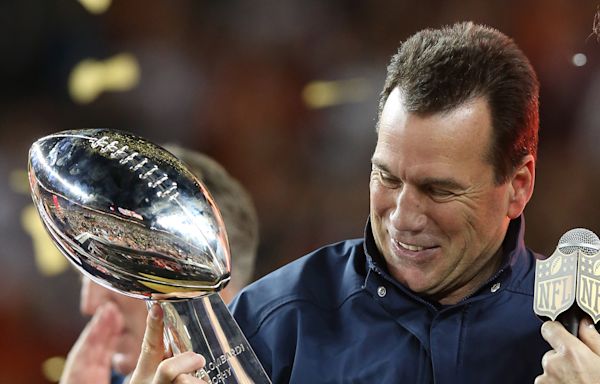 Gary Kubiak and Tom Jackson will serve as presenters for 2024 Hall of Fame class