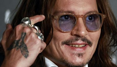 Johnny Depp makes surprise appearance in iconic movie costume