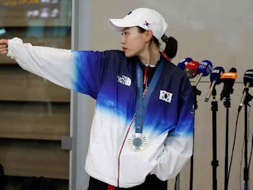 Paris Olympics 2024: South Korea pistol shooter Kim Ye-ji collapses at press conference