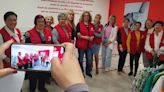 Cáritas inaugura en Mieres un 'Espacio con Corazón' que dignifica la entrega de ropa