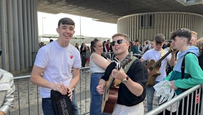 Auditions in Dublin as Simon Cowell searches for boyband