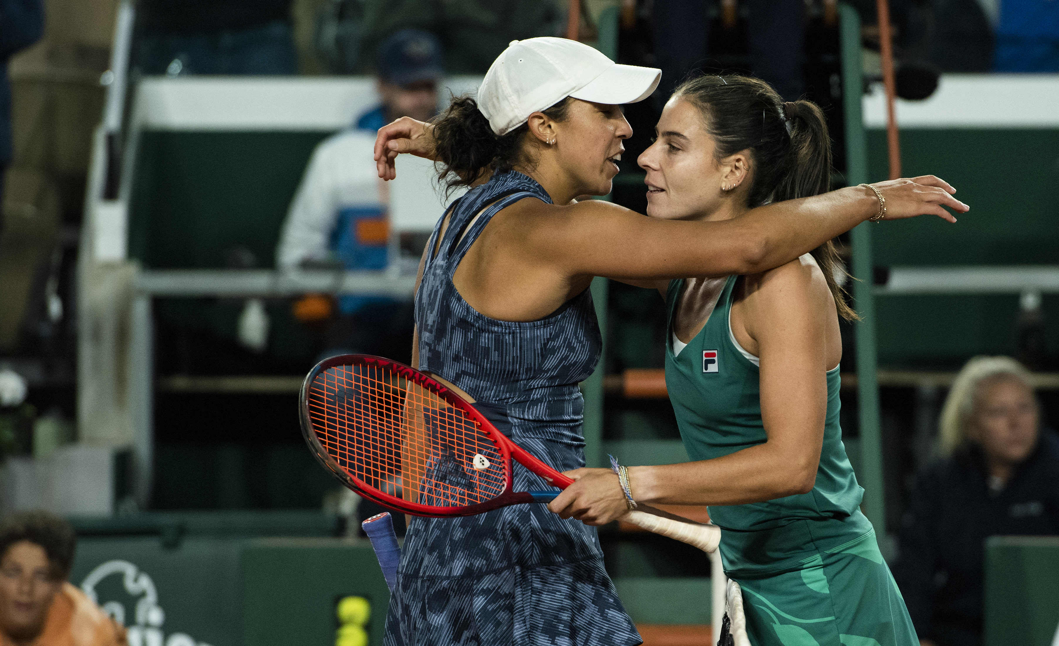 Emma Navarro, the surprise of U.S. tennis, surprises again with win over Madison Keys | Tennis.com