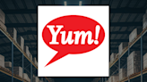 Los Angeles Capital Management LLC Trims Stock Position in Yum! Brands, Inc. (NYSE:YUM)