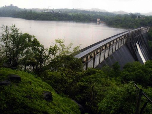 Water stock in lakes rises by 4%, BMC stops using emergency stock