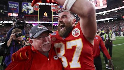 Chiefs' Travis Kelce to host celebrity-filled spinoff of 'Are You Smarter Than a 5th Grader?'