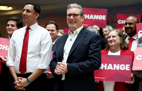 Keir Starmer aims to end questions about his leadership in first major election campaign speech