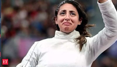 Olympic fencer Nada Hafez competes while 7 months pregnant: 'Carrying a little Olympian' - Nada Hafez' little secret