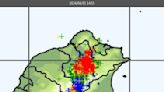 雷聲狂轟！超密集閃電壟罩台北 「一片紅」畫面曝光