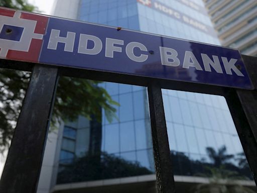 India's HDFC Bank beats Q1 profit forecast, margins stable