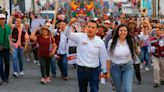Con torito y banda, La Obrera cobija candidaturas de Torres Piña y Giulianna Bugarini