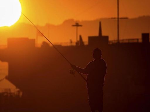 Dangerously high heat builds in California and the south-central United States