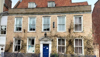 Plan to turn historic former Tory club back into family home