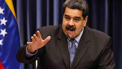 Fraudista Nicolás Maduro dice que la oposición busca imponer un "golpe de Estado" en Venezuela