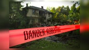 Crews demolish 2 Dayton homes containing asbestos