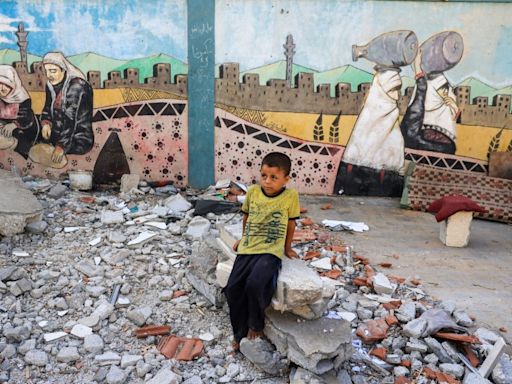 Expertos de la ONU afirman que hay niños muriendo en Gaza por la "campaña de hambruna" de Israel