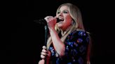 Kelly Clarkson Fans 'Blown Away' By Her Cover of Eagles' 'Desperado'