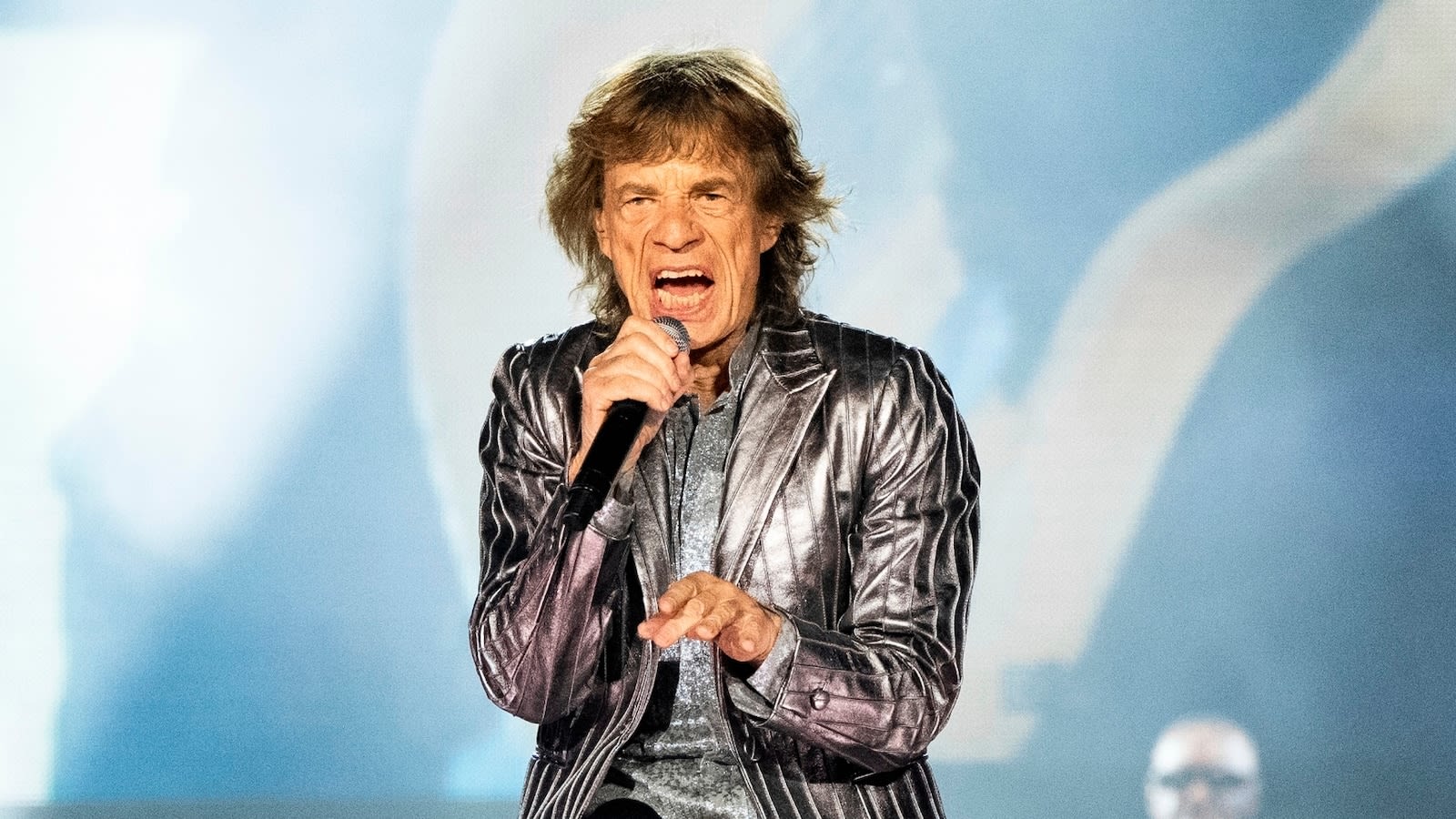 Mick Jagger visits Johnson Space Center as Rolling Stones kick off nationwide tour