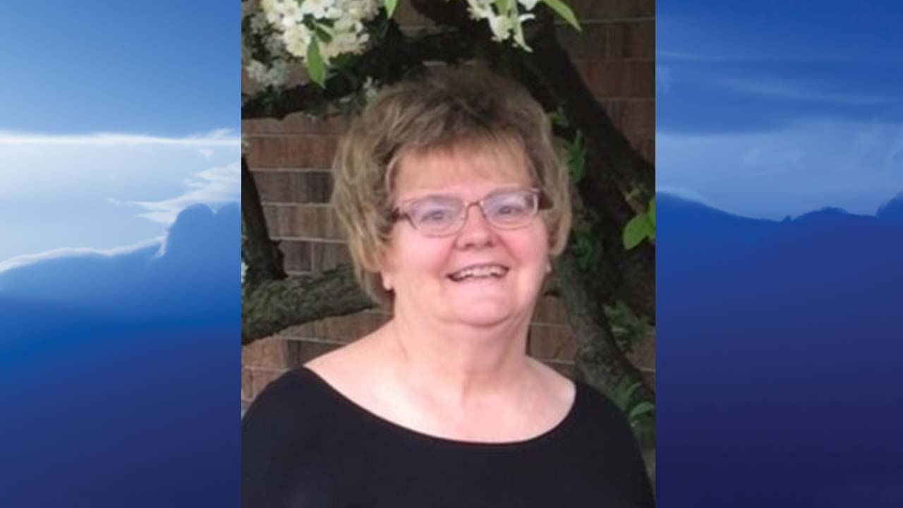 Sandra Louise “Sally” Battaglia, Struthers, Ohio