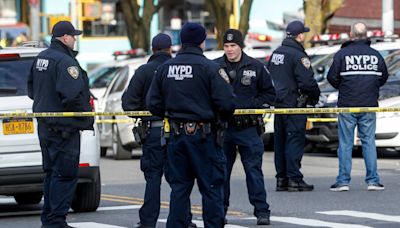 Niño de 14 años fue apuñalado en El Bronx horas antes que una turista fuese acuchillada en Times Square, según NYPD - El Diario NY