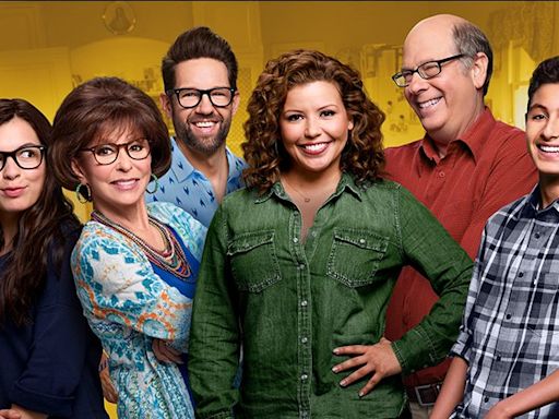 ‘One Day at a Time’ Cast Reunites to Table Read Unseen Season 4 Episodes for Norman Lear’s Foundation