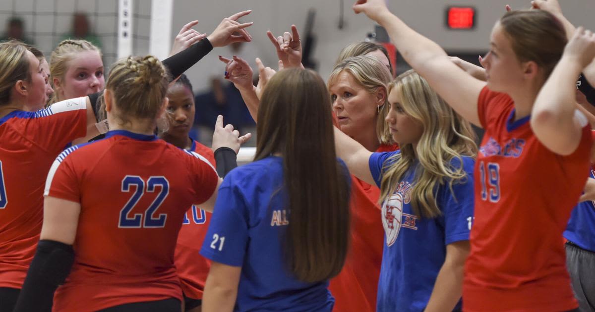 Prep volleyball: Hoover second in Class AAA coaches' first poll