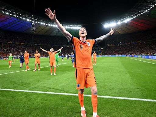 Weghorst emerges as Dutch wildcard ahead of Euros semi against England