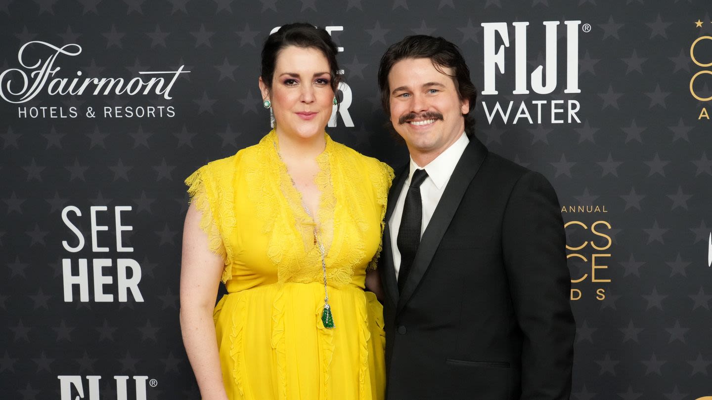 Melanie Lynskey Reveals Husband Jason Ritter’s ‘Sacrifices’ for Her Career