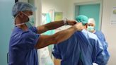 135 médicos en edad de jubilación siguen activos en Cádiz