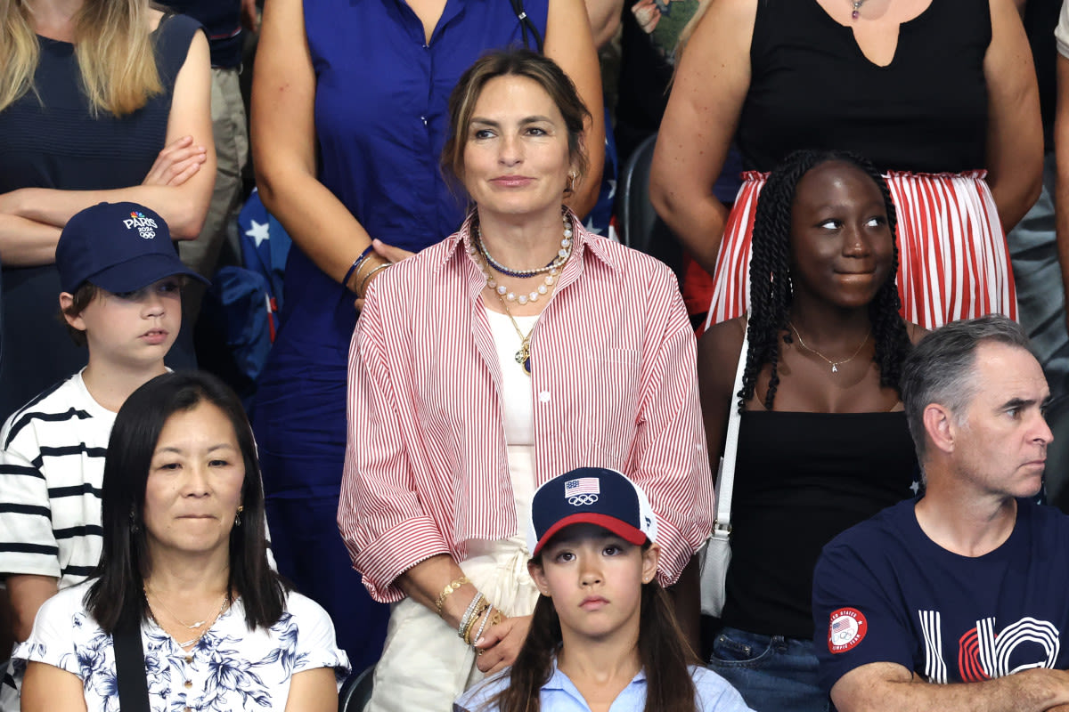 Olympians Suni Lee and Jordan Chiles Dubbed ‘So Real’ for ‘Relatable’ Reaction to Meeting Mariska Hargitay