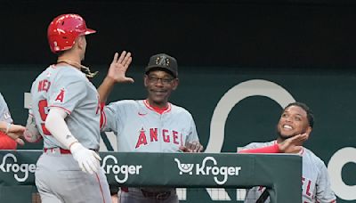 Angels deliver Ron Washington's first win over Rangers as a visiting manager