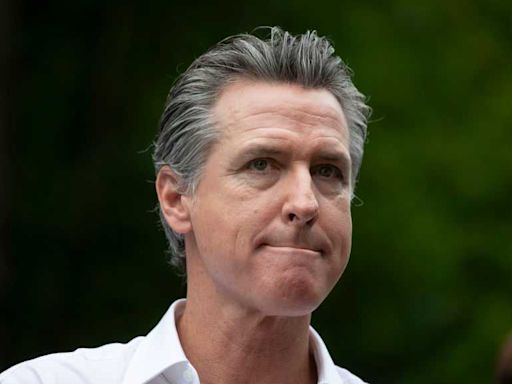 Gavin Newsom talks about Biden, Harris presidential news on 1st podcast episode with Marshawn Lynch