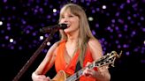 Fans React to Taylor Swift’s ‘Iconic’ Lyric Change While Performing Classic Hit Song in London