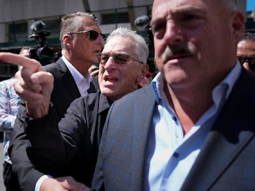 'You are gangsters': Robert De Niro clashes with pro-Trump protesters