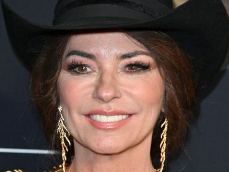 At 58, Shania Twain Shares the Unexpected ‘Positive Side to Menopause’