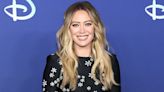 Hilary Duff's Cozy 'HIMYF' Trailer Selfie Is Inspiring Us to Live in Lounge Sets This Winter