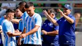 “Creo en las maldiciones en el fútbol, porque viví una... había una camiseta enterrada”