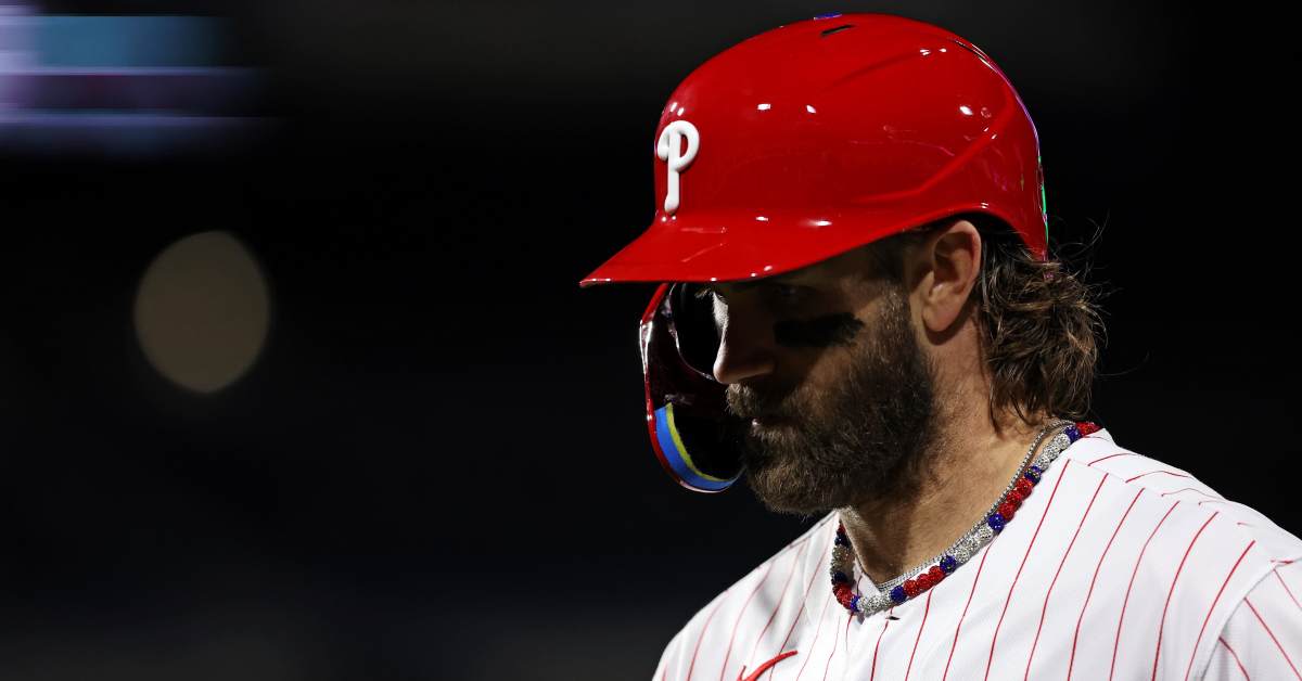 Harper Returns To Lineup As Phillies Clash With Dodgers