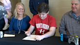 Michael McWaters signs to play Esports at Huntingdon College