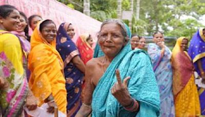 Amid hot, humid conditions, Odisha records 22.64 pc votes