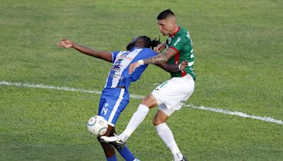 El uruguayo Techera pone a Marathón como líder momentáneo del fútbol en Honduras