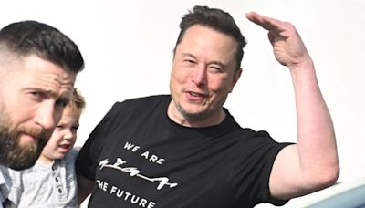 Tesla gibt Geld für Anzeigen aus, um bei den Anlegern für das 55-Milliarden-Dollar-Gehalt von Elon Musk zu werben