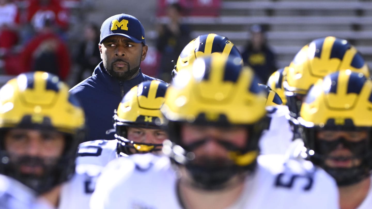 WATCH: Sherrone Moore builds his perfect Michigan offensive lineman