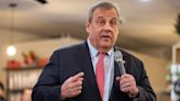 Chris Christie Suspends Presidential Campaign Days Before Iowa Caucus