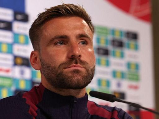 Luke Shaw reacts to Erik ten Hag's new deal & reveals message from Man Utd boss