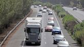 La AP-4, una autopista con más coches pero, sobre todo, con más camiones