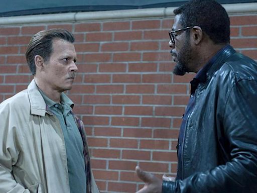 No dejes escapar la oportunidad de ver a Johnny Depp y Forest Whitaker investigando los asesinatos de los raperos Notorius BIG y Tupac: últimos días gratis online